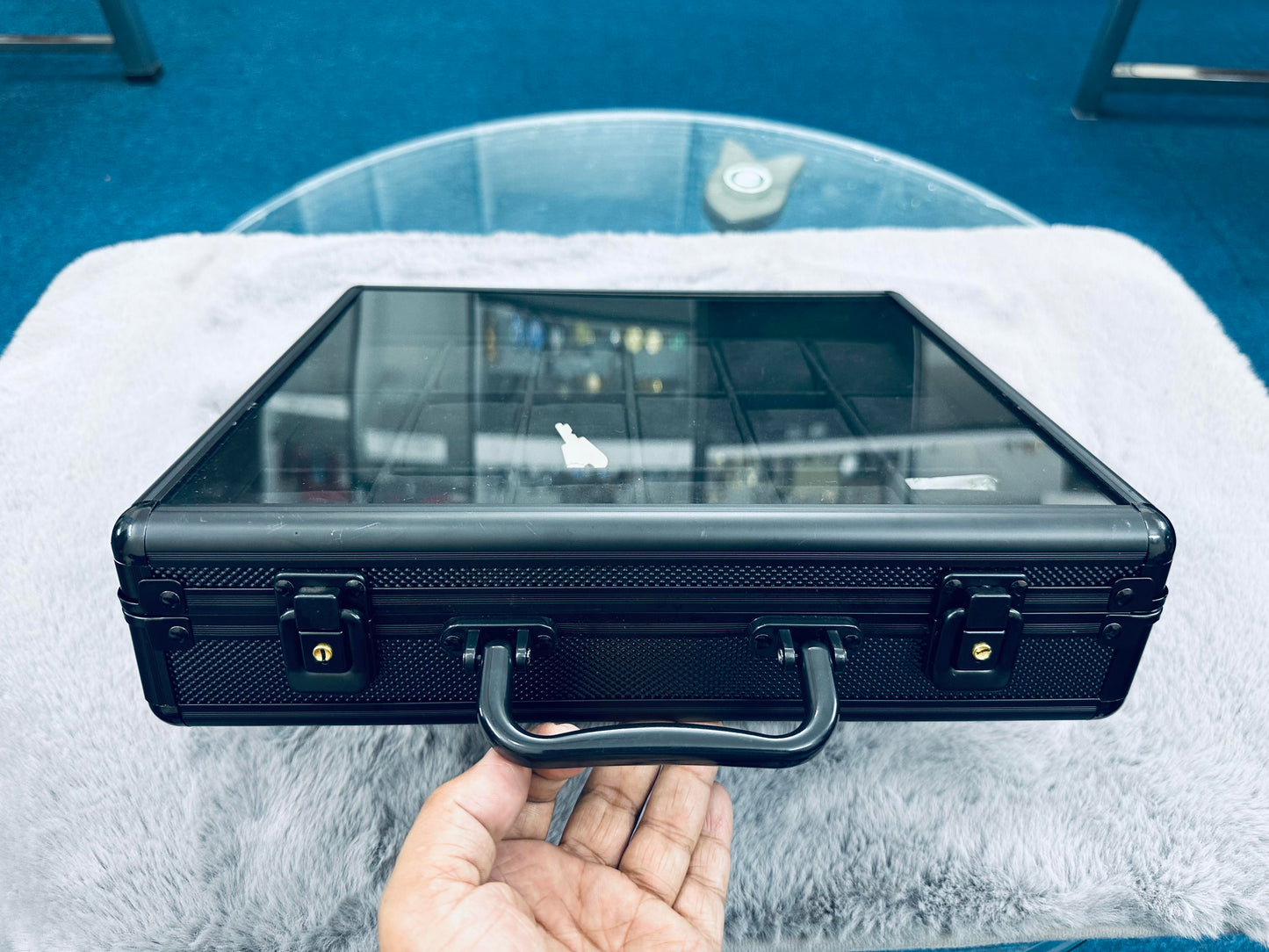 Aluminium Box 18 Slot Fiber Glass Top