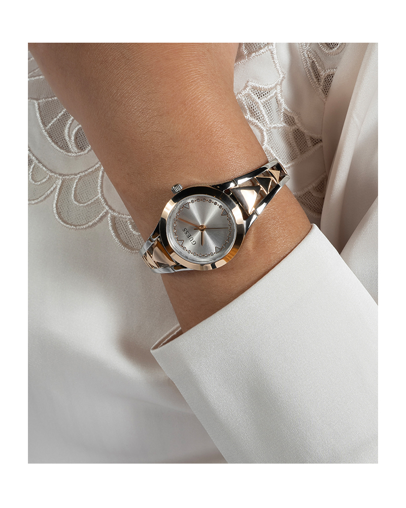 Guess Gb Tessa GW0609L3 Quartz Stainless Steel Chain Women’s Watch