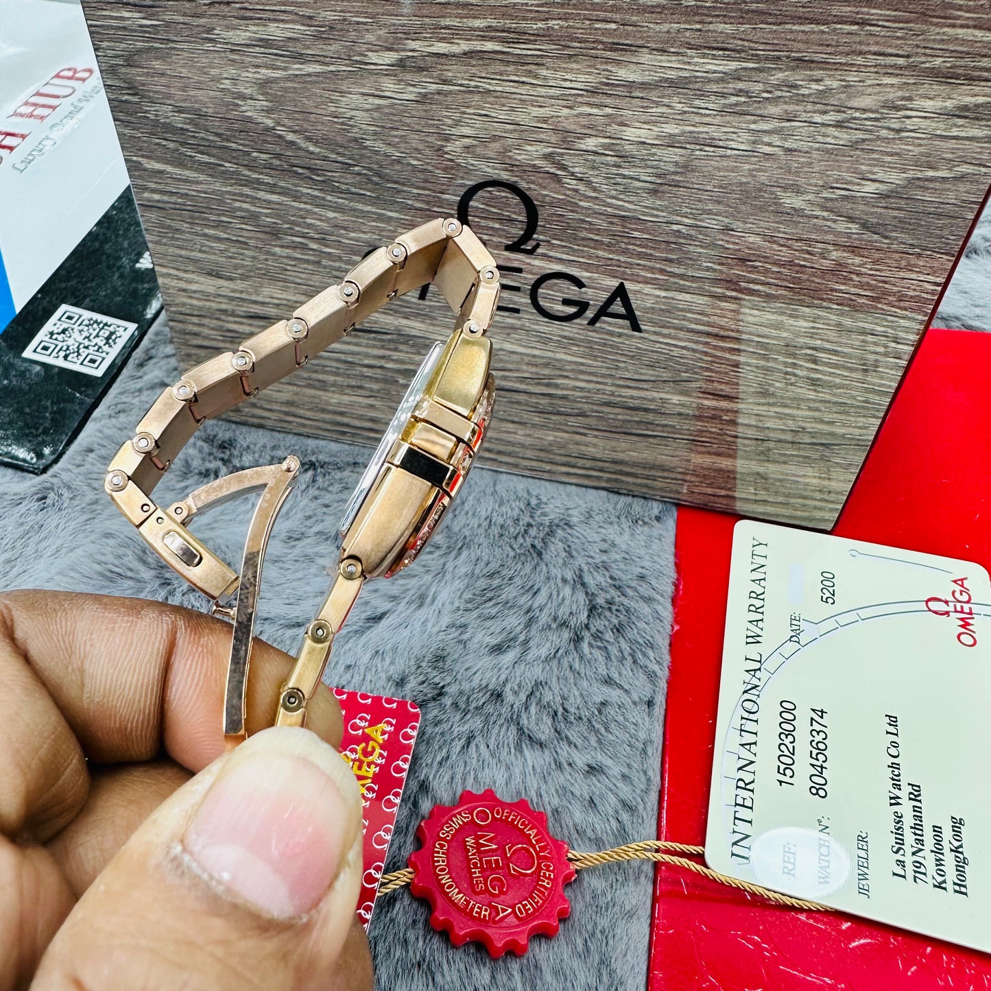 Omega Constellation Rose-Gold Stainless Steel Chain Quartz Women's Watch