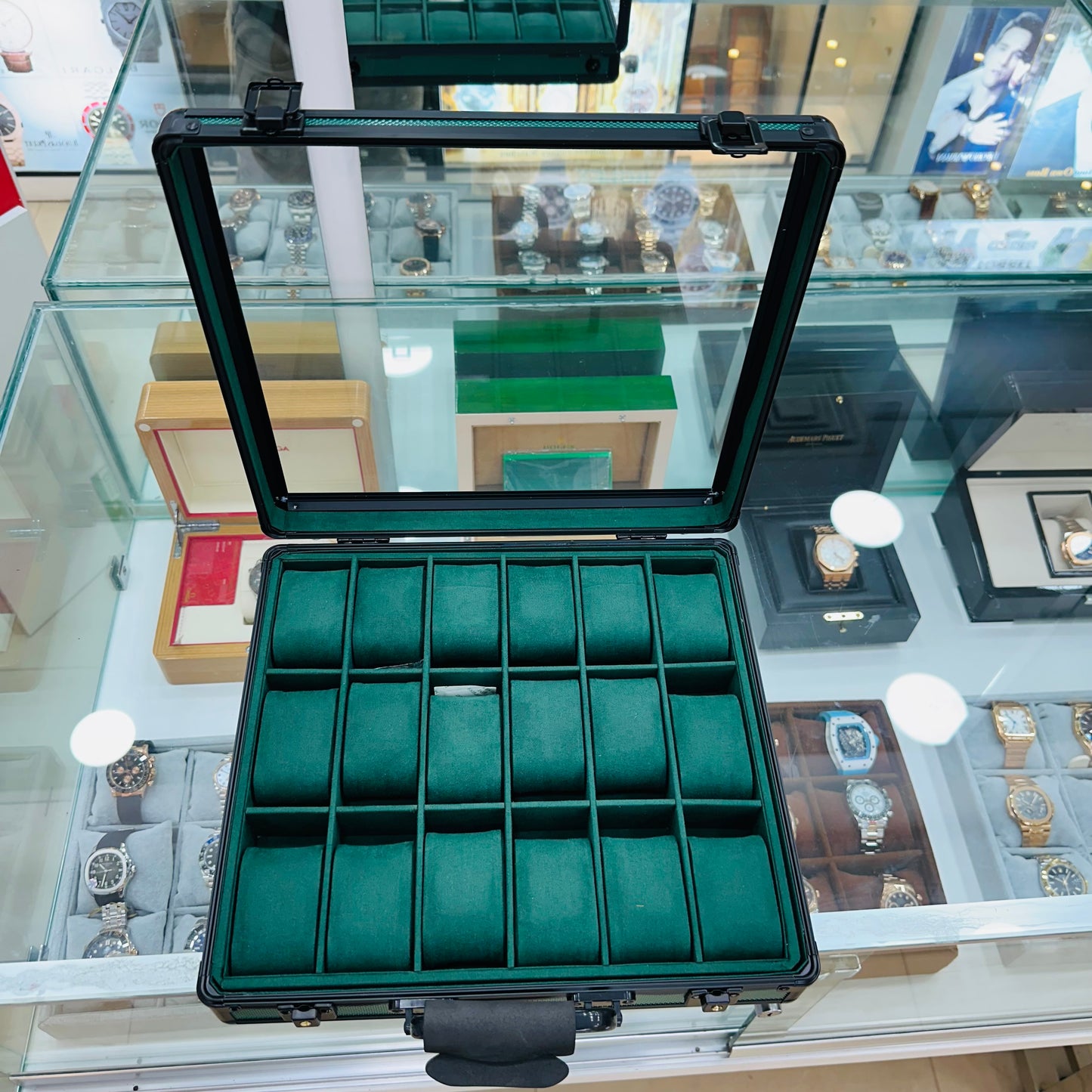 Aluminium Box 18 Slot Green Color