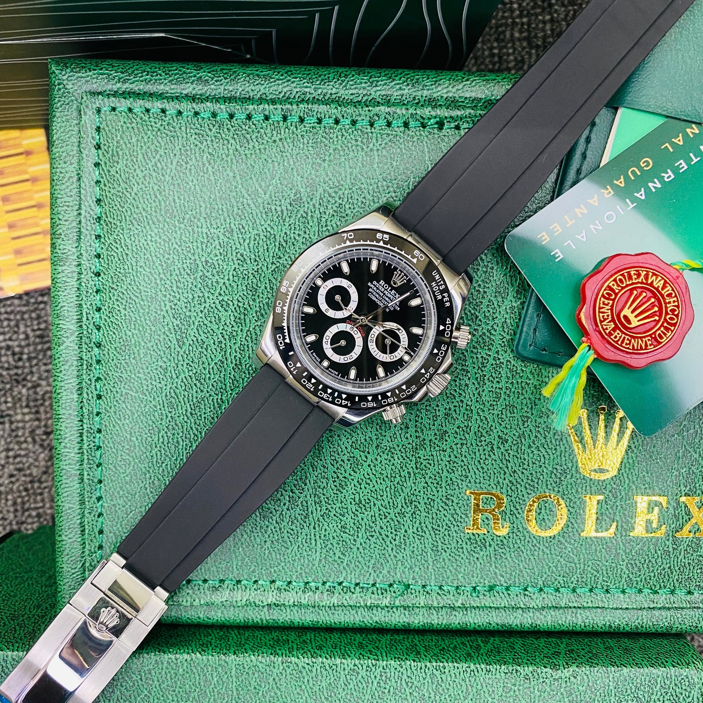 Rolex Daytona Silver Case Black Dial Automatic Stainless Steel Silicone Strap Men’s Watch