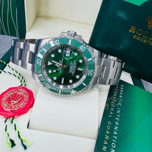 Rolex Submariner Hulk Date Automatic Stainless Steel Men’s Chain Watch
