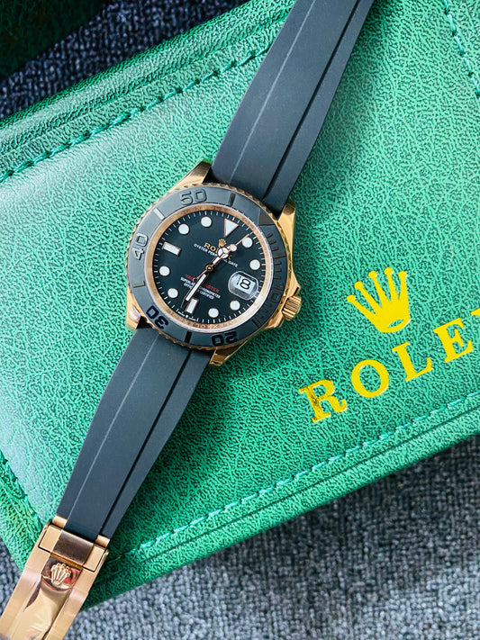 Rolex Yacht-Master Automatic Rose Gold Color with Black Dial Silicone Strap Men’s Watch