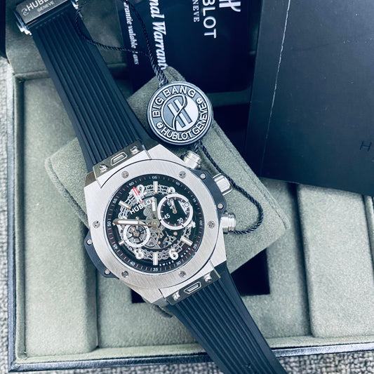 Hublot Big Bang King 992703 Quartz Chronograph Stainless Steel Men’s silicone strap Watch