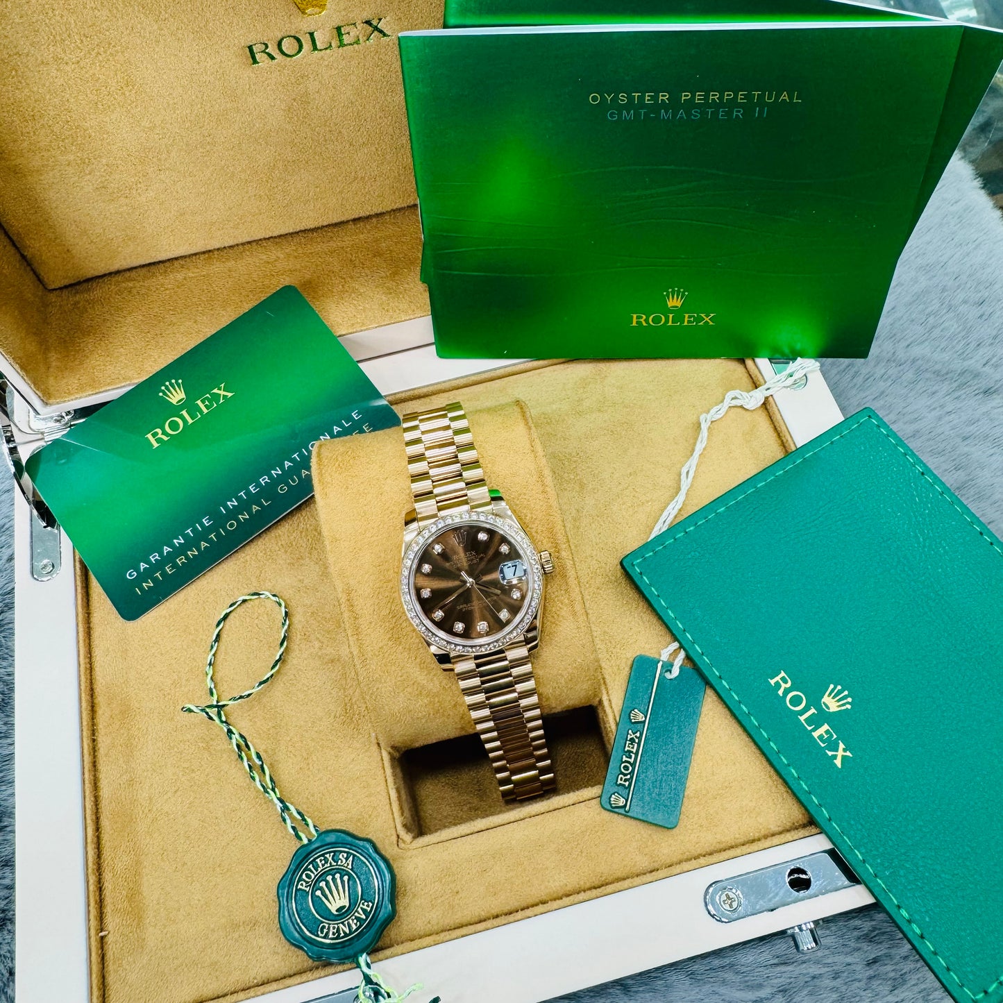 Rolex Datejust M278285RBR-0006 Oyster 31 mm Everose gold & diamonds Swiss Grade Ladies Watch