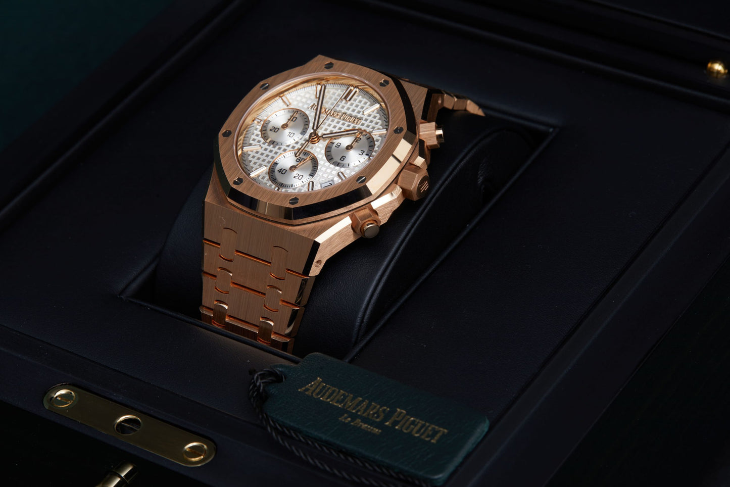 Audemars Piguet Royal Oak  26240OR.OO.1320OR.03 Automatic Swiss Grade Men’s Watch