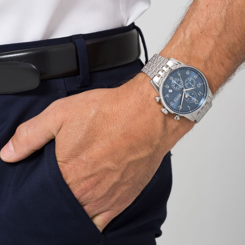 Hugo Boss Navigator HB1513498 Chronograph Quartz Blue Dial Stainless Steel Chain Men’s Watch