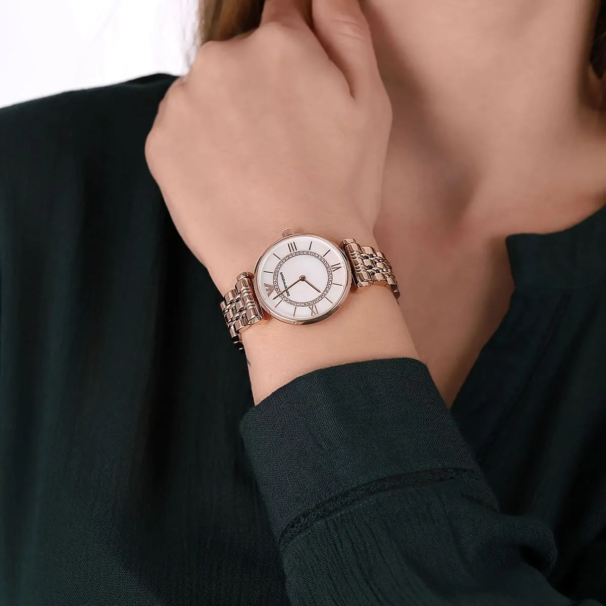 Emporio Armani Gianni T-Bar AR1909 Quartz Stainless Steel Chain Lady’s Watch