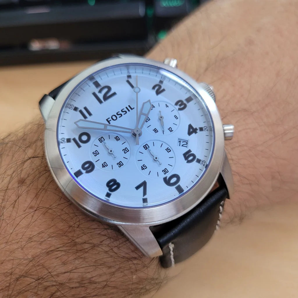 Fossil Pilot FS5162 Chronograph Quartz Blue-Tinted Dial Genuine Leather Strap Men’s Watch