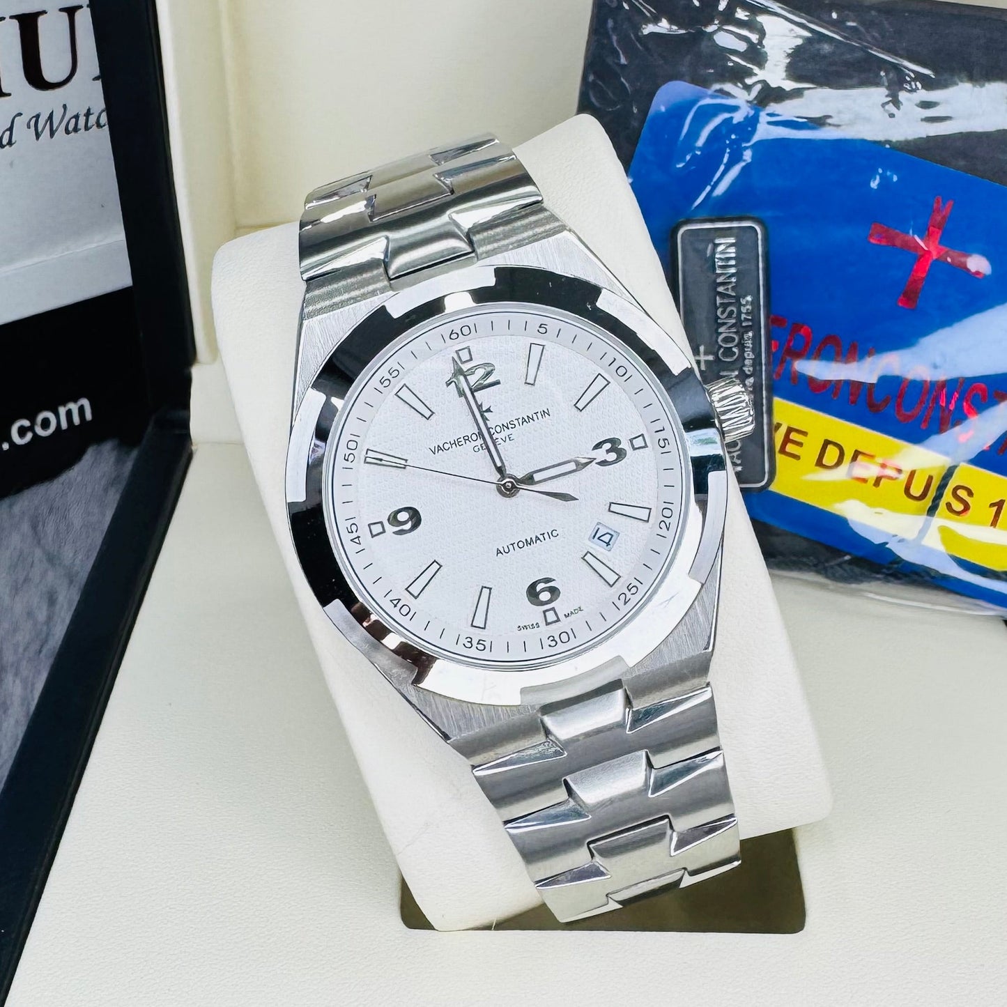 Vacheron Constantin Overseas Automatic White Dial Stainless Steel Chain Men’s Watch