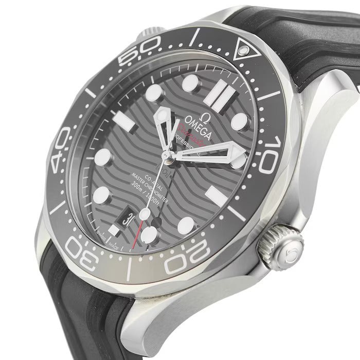 Omega Seamaster Professional Diver 300M Automatic Silicon Strap Men's Watch