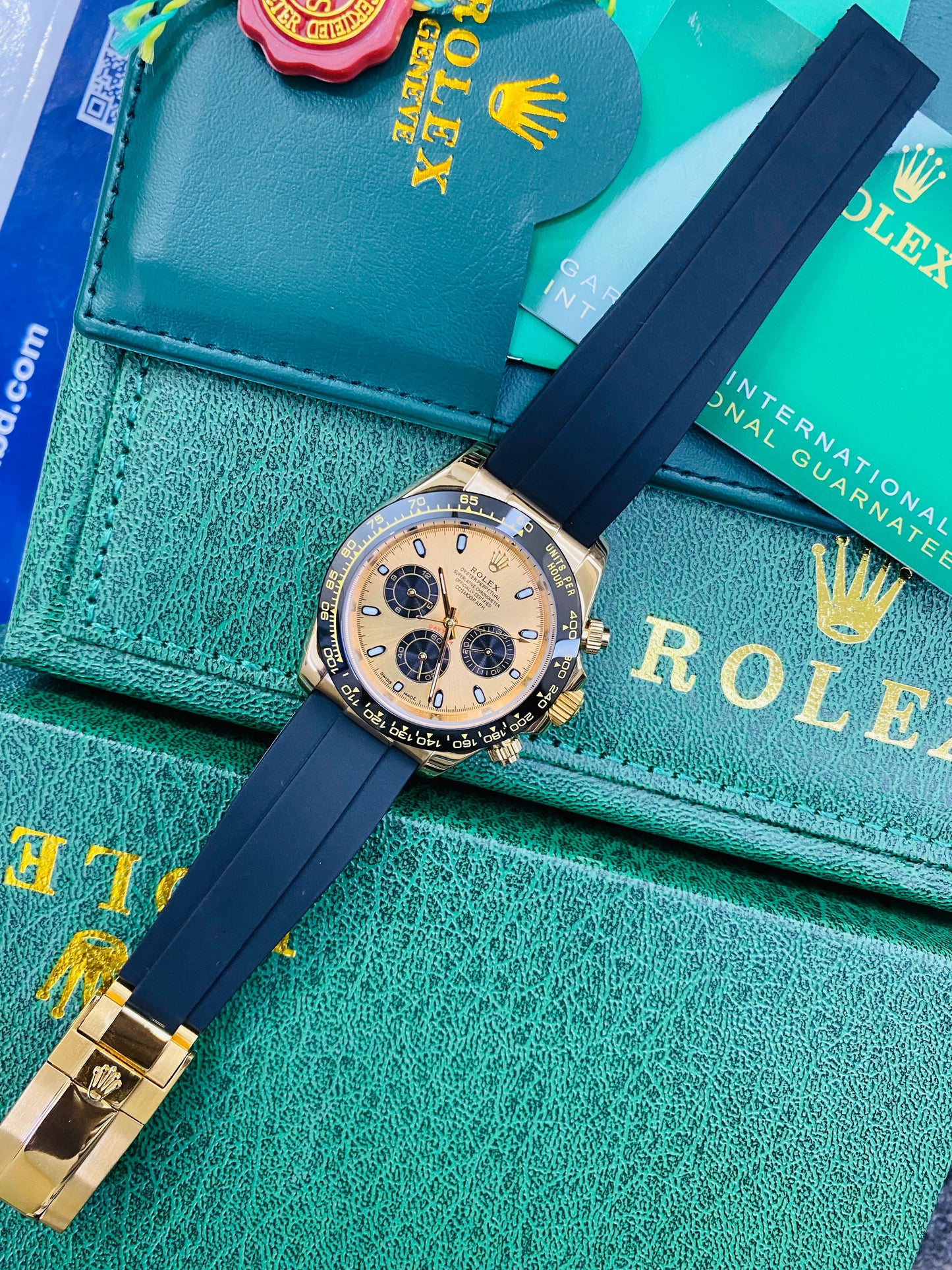 Rolex Daytona Gold Color Case & Dial Automatic Stainless Steel Silicone Strap Men’s Watch