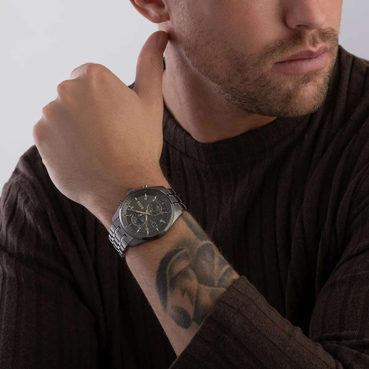 Hugo Boss Sky-Traveller HB1514153 Chronograph Quartz Metallic Grey Dial Stainless Steel Chain Men’s Watch