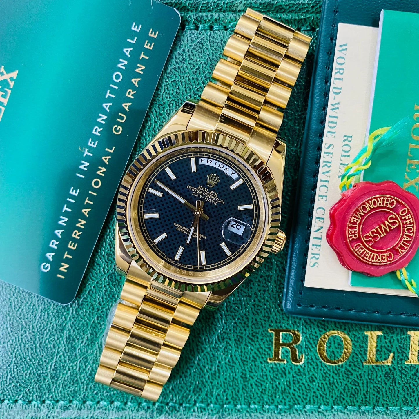 Rolex Day-Date Oyster Perpetual Automatic Full Gold Color With Black Dial Stainless Steel President Chain Men’s Watch