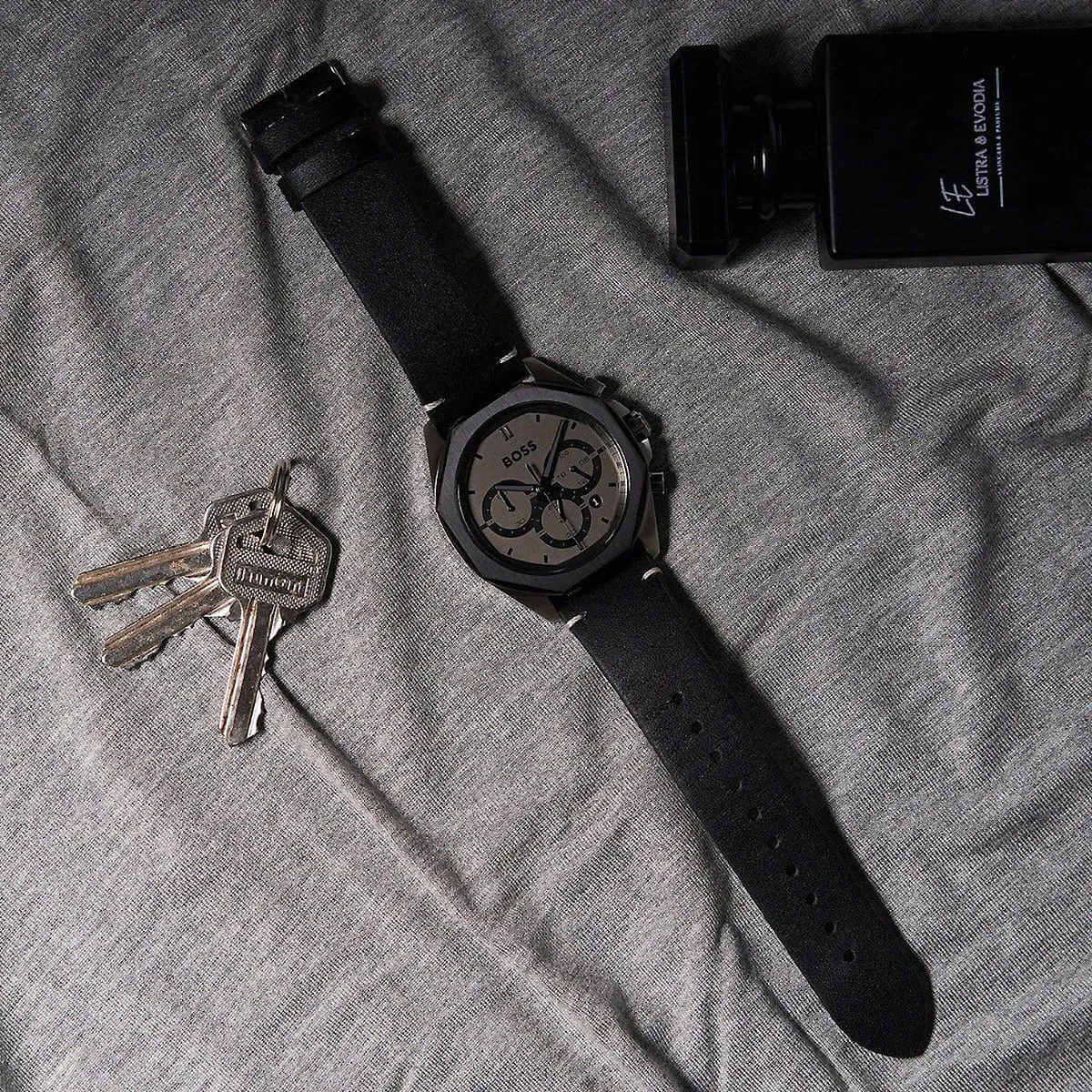 Hugo Boss Cloud HB1514014 Chronograph Quartz Gray Dial Stainless Steel Genuine Leather Strap Men’s Watch