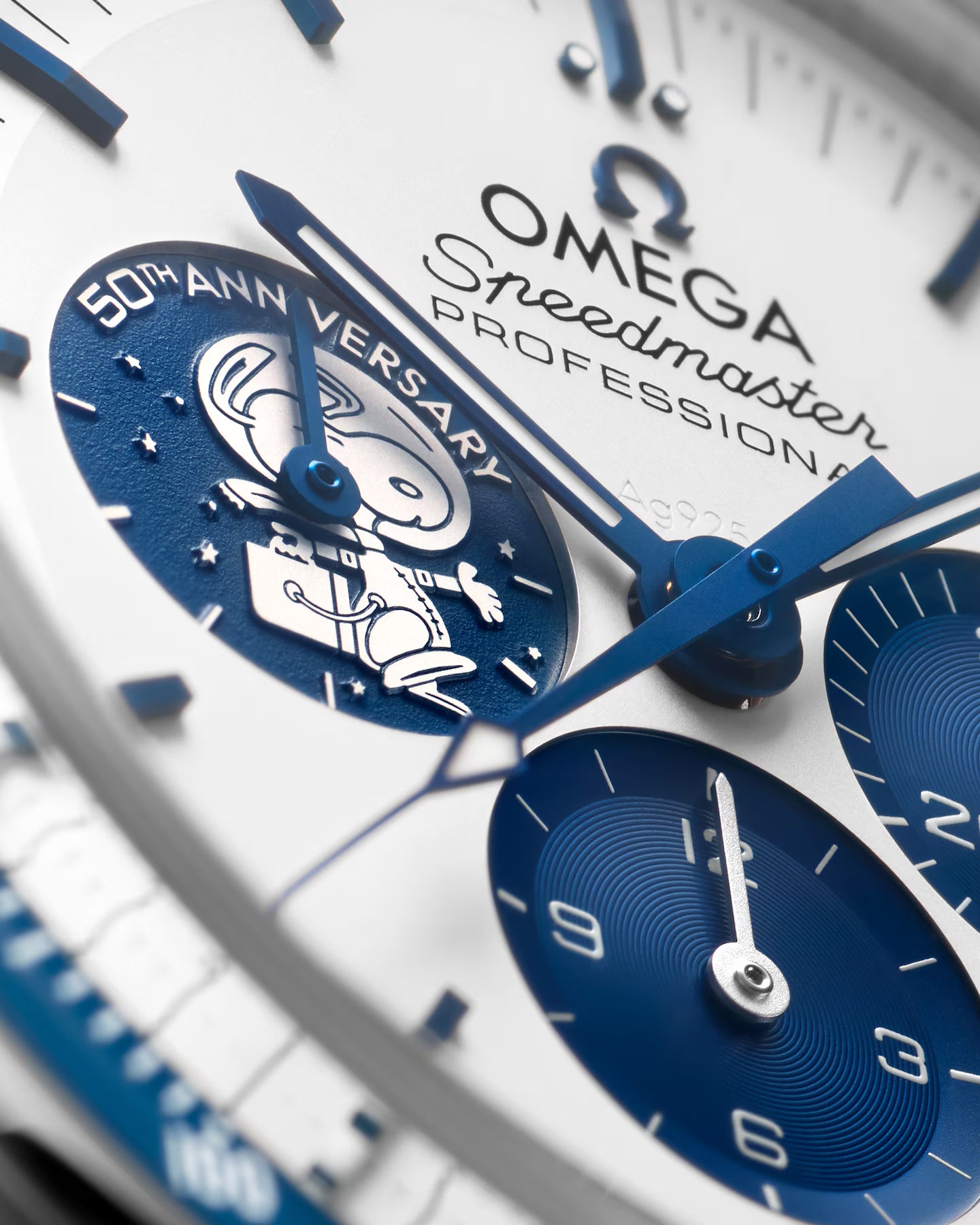 Omega Speedmaster Silver Snoopy Award 50th Anniversary Multifunctional Men's Watch