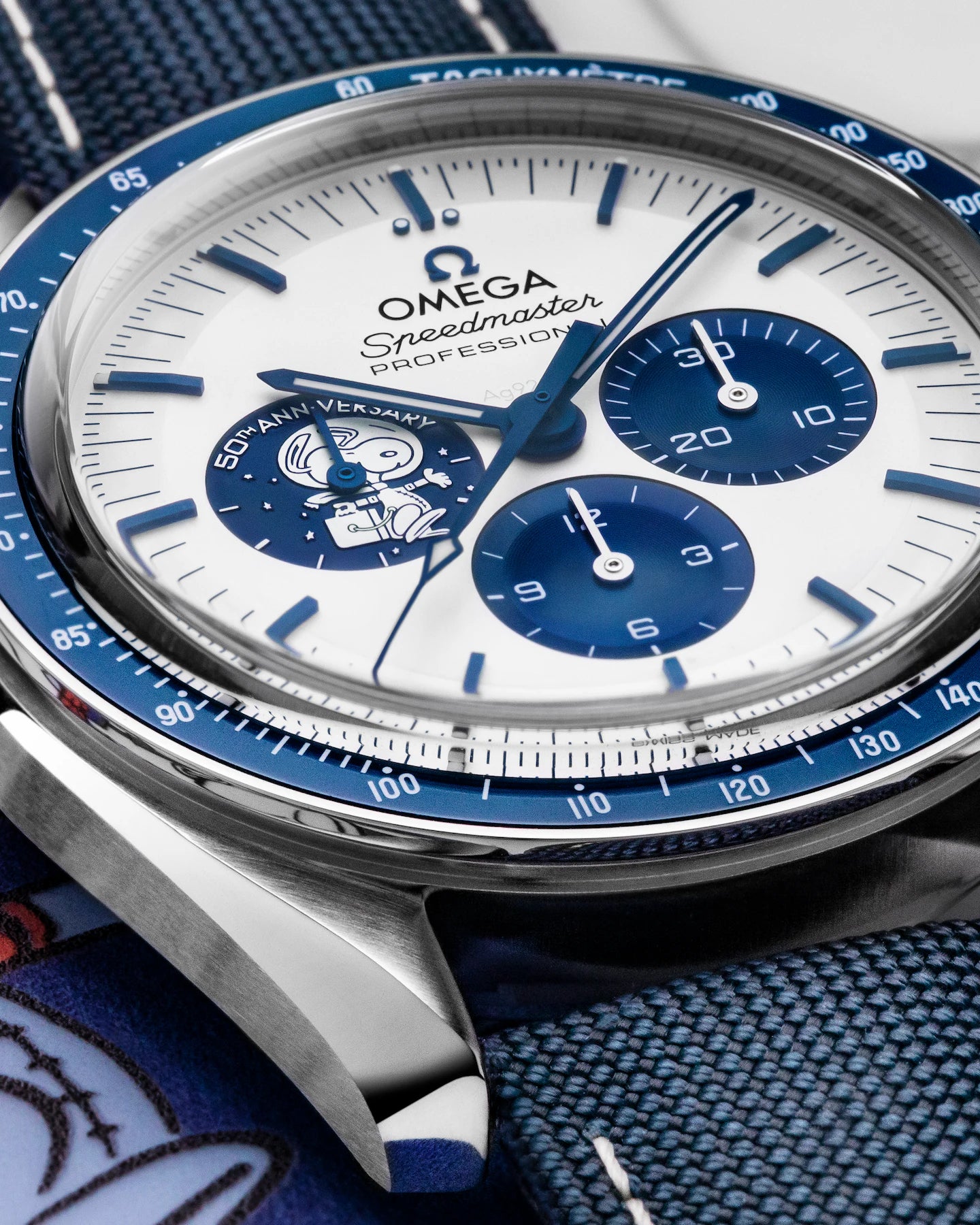 Omega Speedmaster Silver Snoopy Award 50th Anniversary Multifunctional Men's Watch