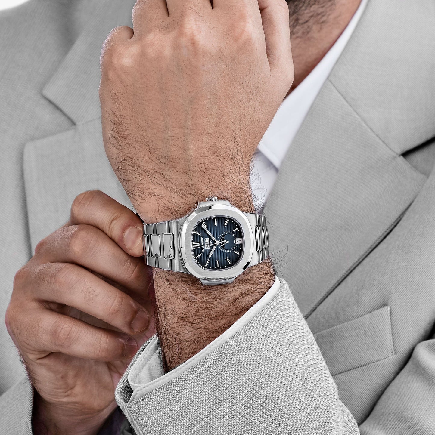 Patek Philippe Nautilus (Ref: 5726/1A-014) Annual Calendar Stainless Steel Blue Dial 40mm Swiss 1:1 Mirror Grade Men’s Watch